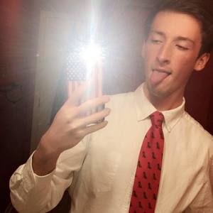 Meet your Posher, Kenneth